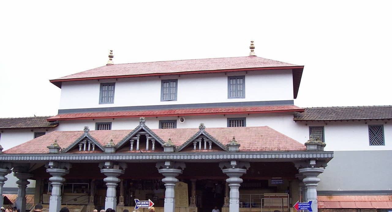 Sringeri to Dharmasthala Taxi Service - 24 Hours Taxi Service Mangalore